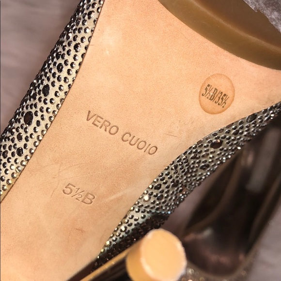 Bcbg heels - Picture 3 of 3